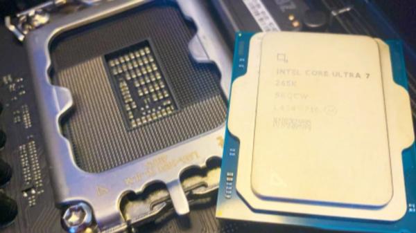 Уже для Intel Core Ultra 300 потребуется новый сокет